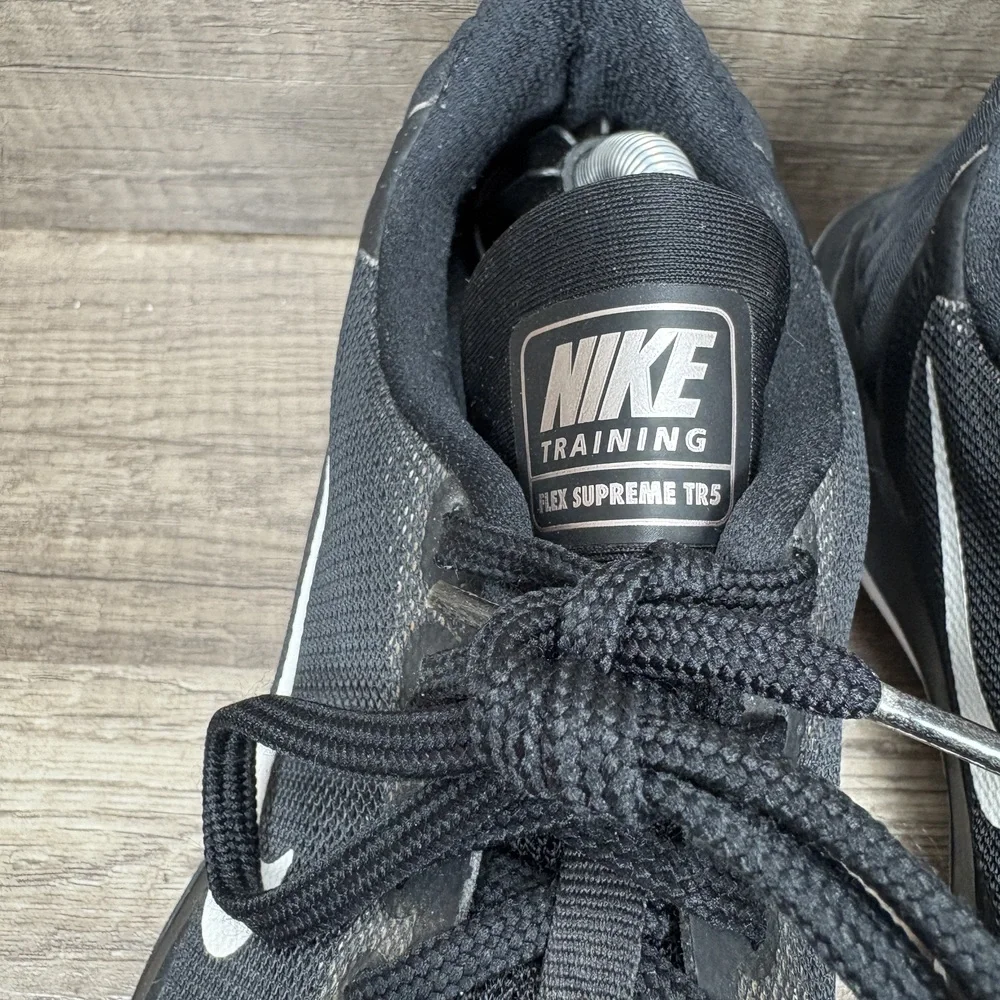 Nike Flex Supreme TR5 Black Womens US Size 7 EUR 38 852467-001 Sneakers - Picture 3 of 10